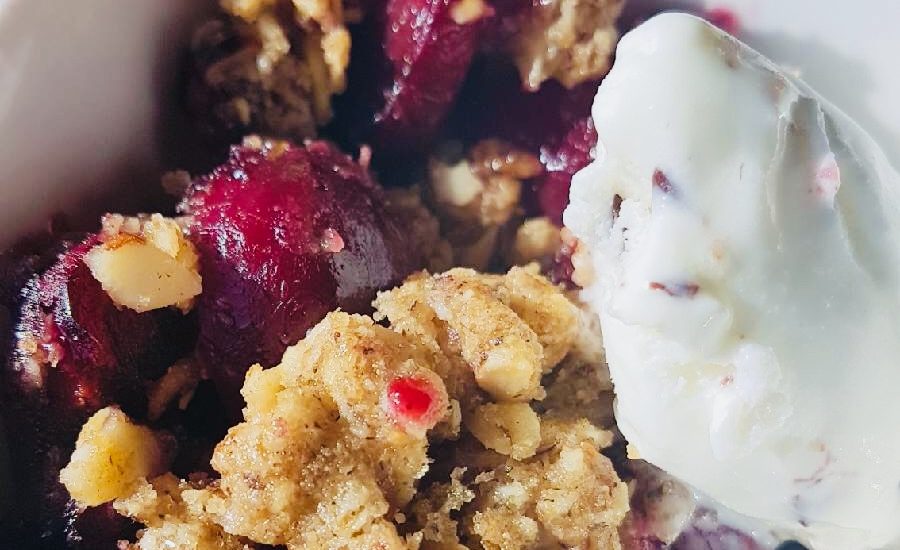 Cherry Crumble