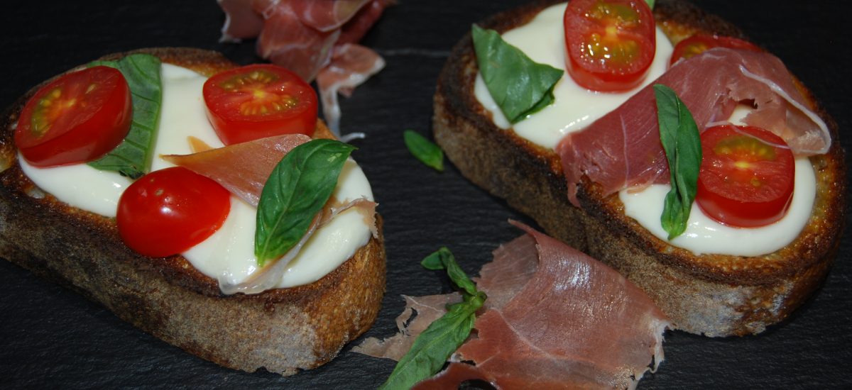 Caprese Bruschetta