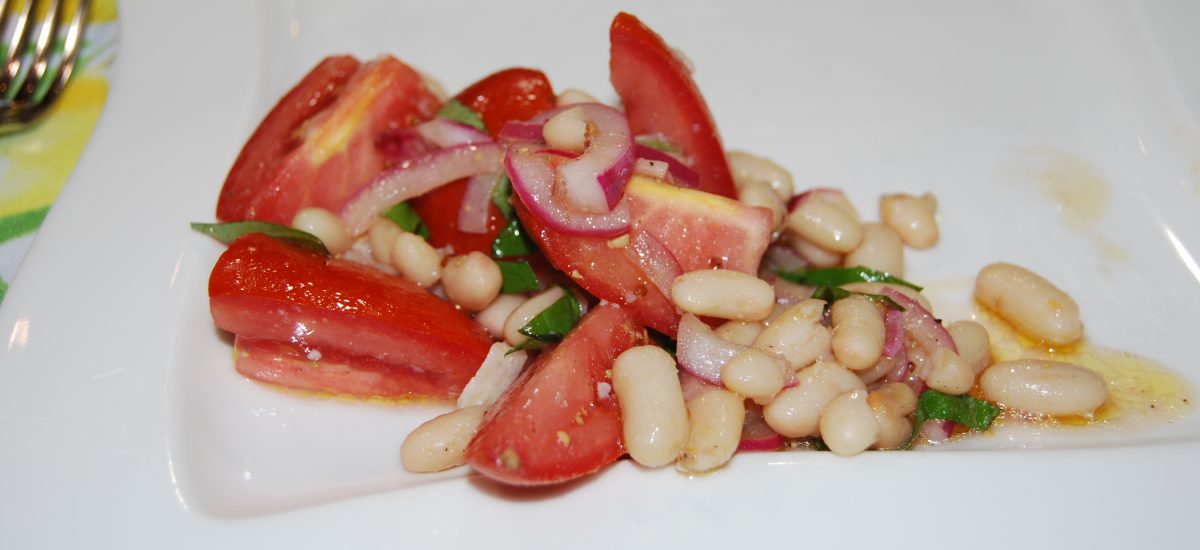 Tomato and Cannellini Bean Salad